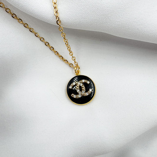 Collier Lara