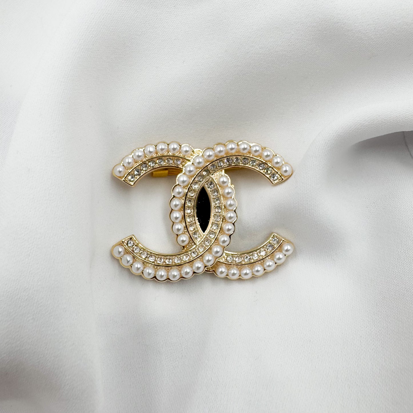 Broche Lucie