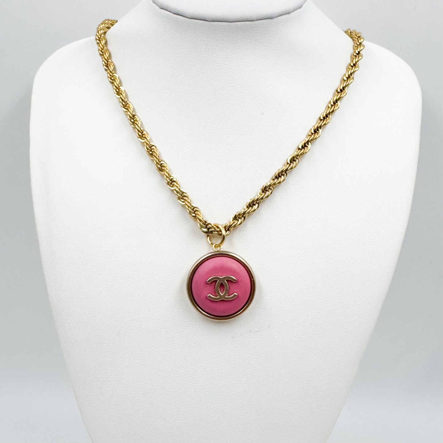 Collier Pink
