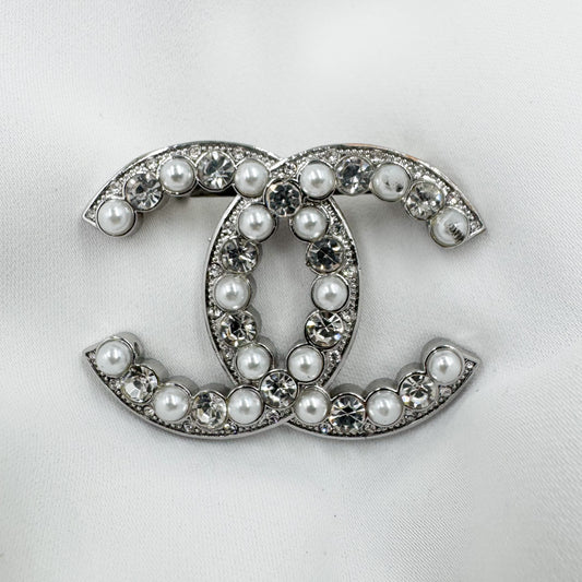Broche Suzy