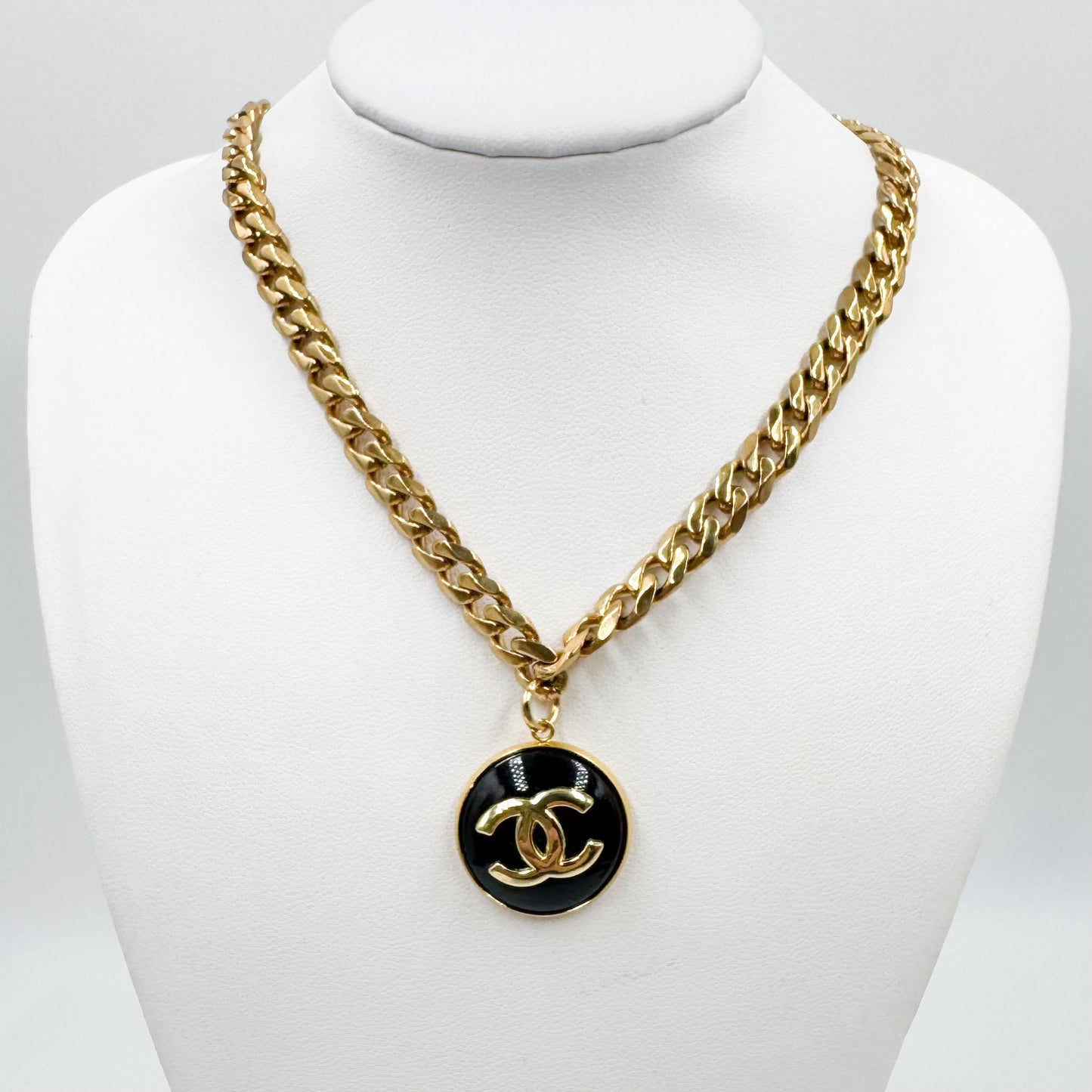 Collier Josy